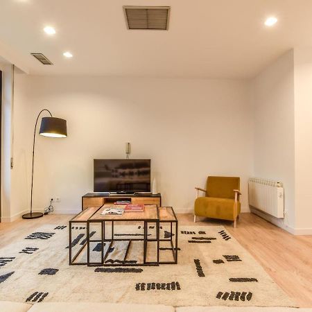 Apartamento Apartamento En Plaza De Canalejas Madrid Exterior foto