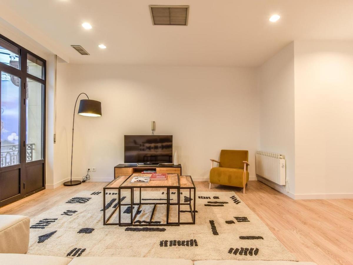 Apartamento Apartamento En Plaza De Canalejas Madrid Exterior foto